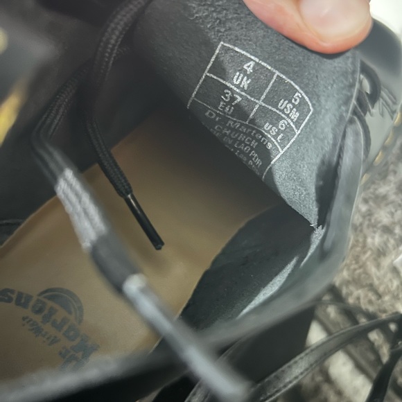 - Dr. Marten boots size 6 - Picture 6 of 8